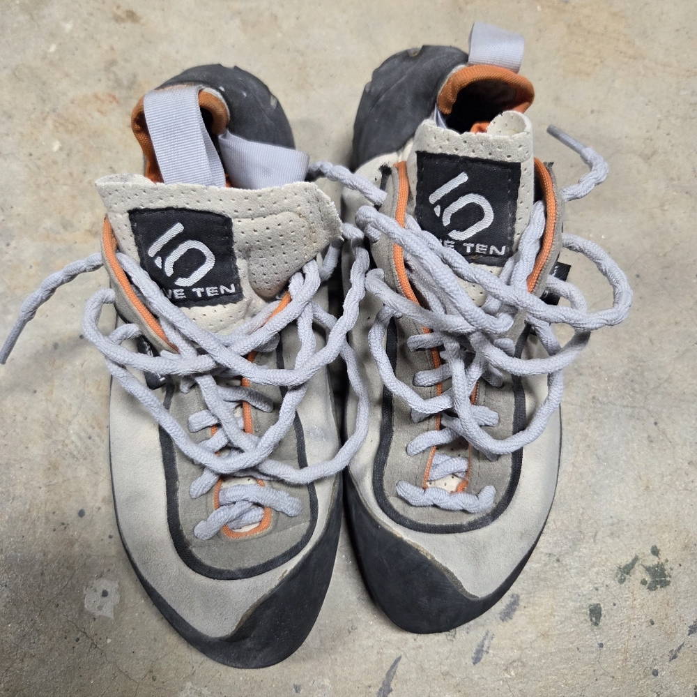 Five Ten W's Size 6